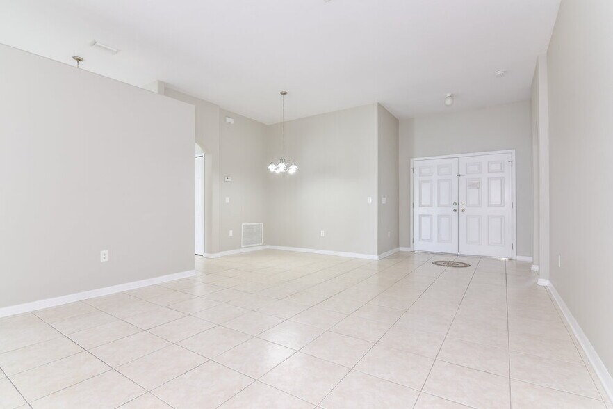 Building Photo - 12006 Butler Woods Cir