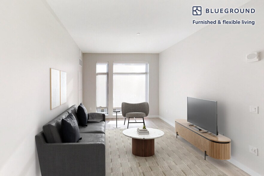 Primary Photo - 20 4th Ave