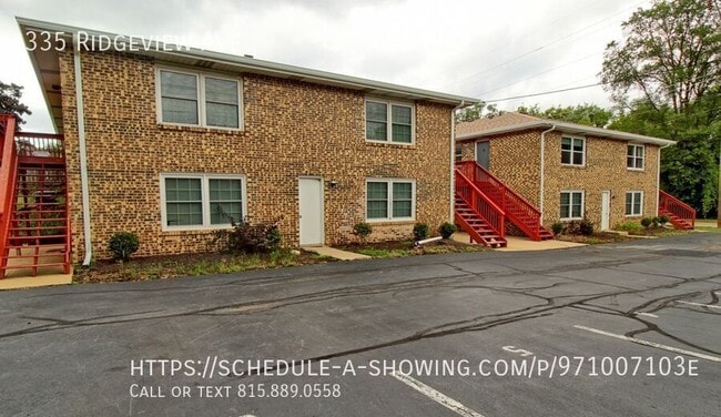 Building Photo - 335 Ridgeview Ave