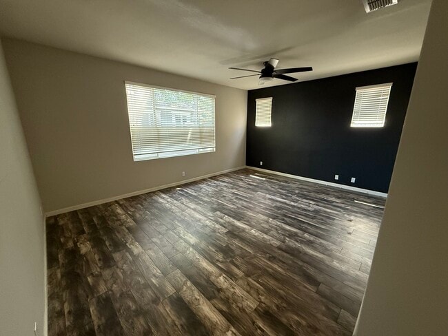 Building Photo - 9644 Crisswell Dr