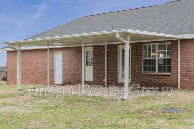 Building Photo - 614 River Birch Dr