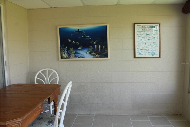 Building Photo - 5062 Live Oak Cir