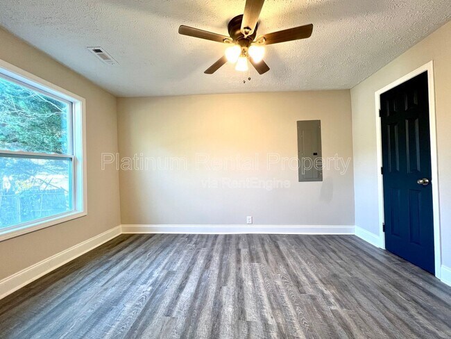 Building Photo - 189 W Jefferson St