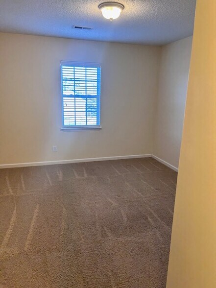 Building Photo - 4537 Cross Ridge Ln
