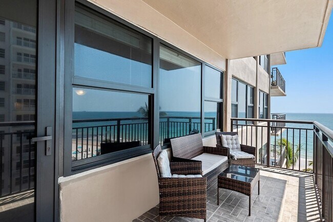 Building Photo - 3800 Galt Ocean Dr