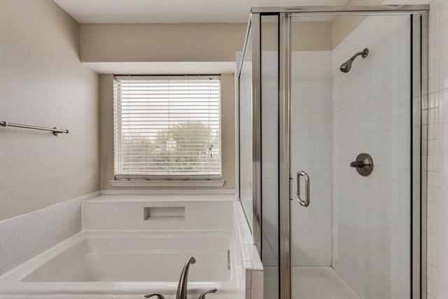 Building Photo - 3009 Larkspur Ct