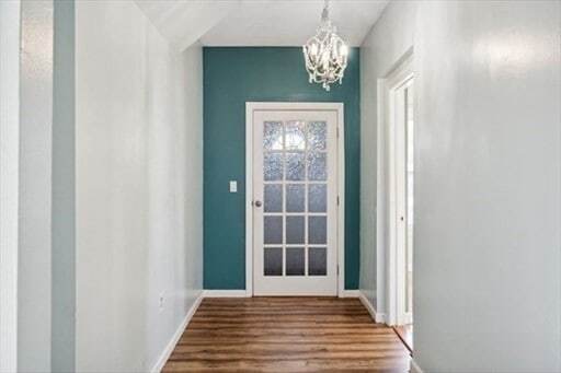 Building Photo - 76 19th St