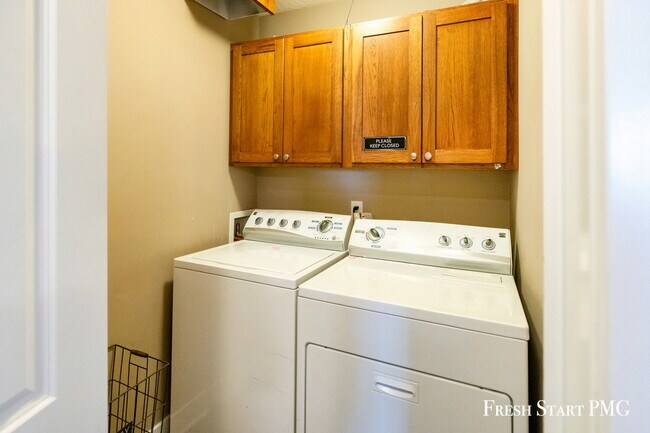 Building Photo - A Perfect Home for Gatherings & Everyday L...