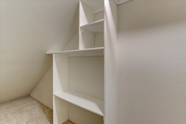 Building Photo - Caretaker Unit Available, Utilities Included, Mountain Views!