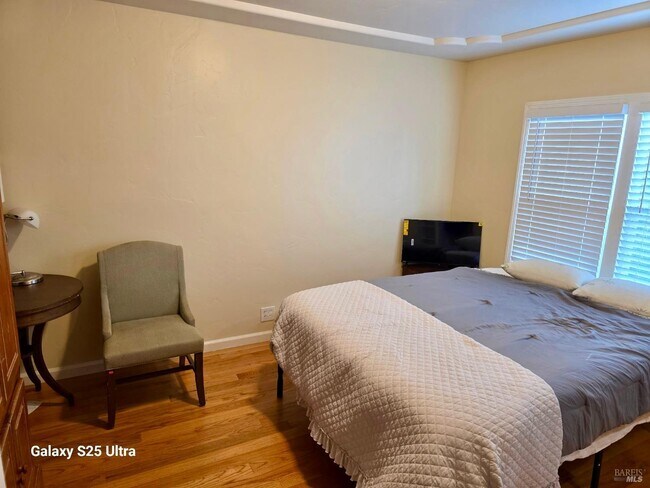 Building Photo - 133 Plov Way