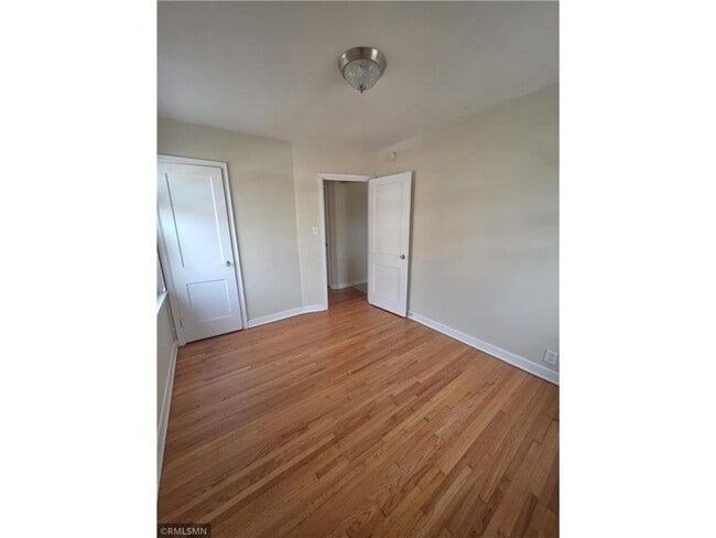 Building Photo - 2056 Bayard Ave