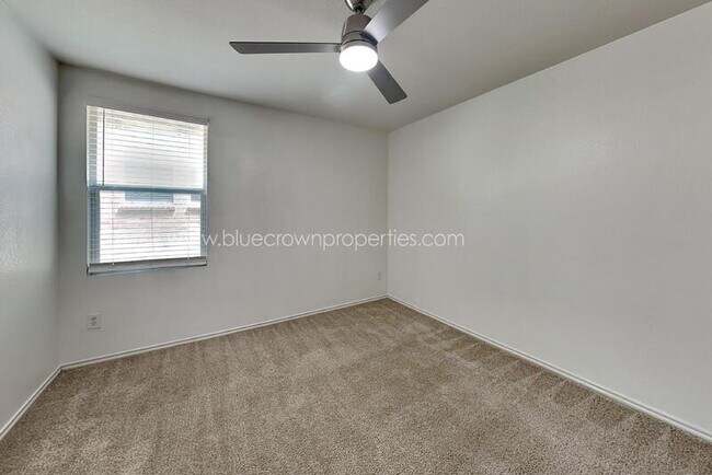 Building Photo - 12862 Vassar Dr