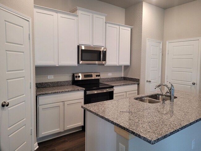 Building Photo - 1108 Riverwood