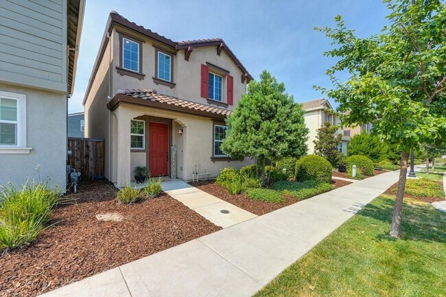 Primary Photo - Now Leasing – 3 Bed + Loft, 2.5 Bath (2019...