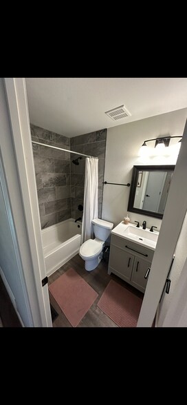Building Photo - 3347 S Halifax Way