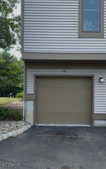 Building Photo - 16 Sam Bonnell Dr