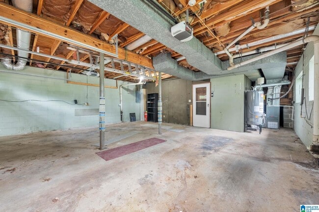Building Photo - 373 Laredo Dr