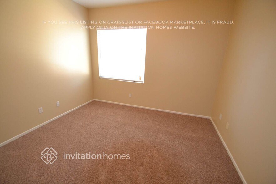 Building Photo - 44338 Raven Ln