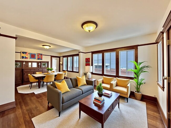 Building Photo - 1110 Echo Park Ave