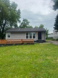 Building Photo - 3351 Coffman Dr