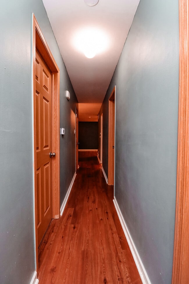 Building Photo - 500 Westwood Ave