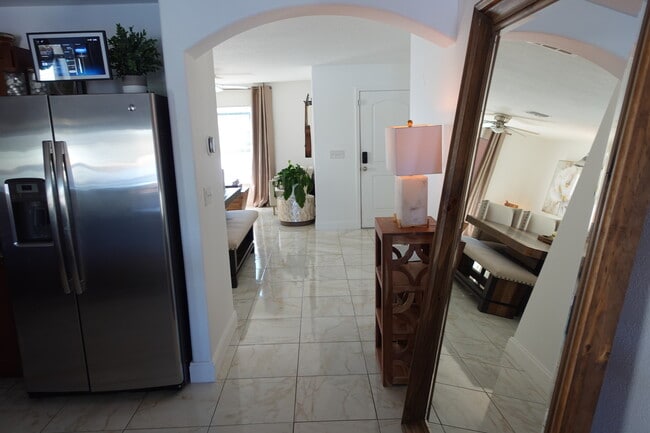 Building Photo - 11808 Thicket Wood Dr