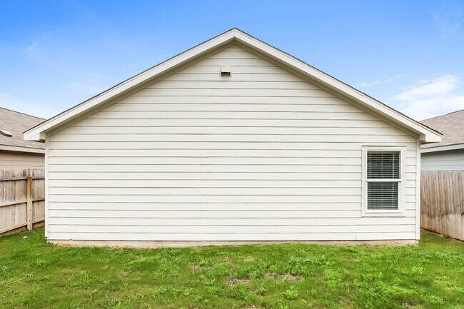 Building Photo - 5711 Fruchel Wy