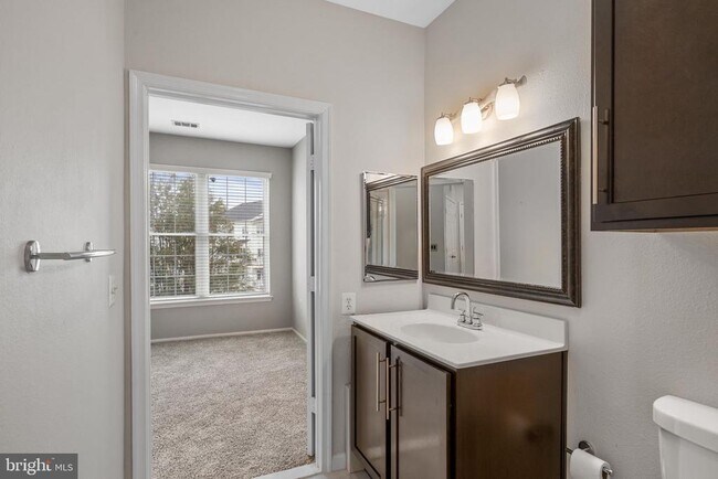Building Photo - 3021 Nicosh Cir