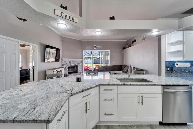 Building Photo - 18507 Country Crest Pl