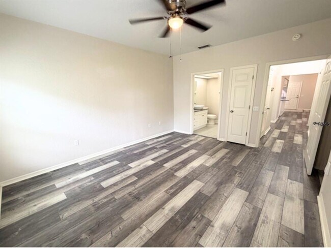 Building Photo - 1001 Eagle Pond Dr