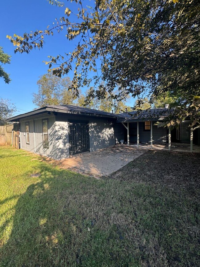 Building Photo - Rental Property in Bossier City