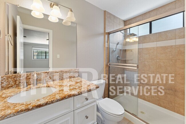 Building Photo - 8950 Salmon Falls Dr