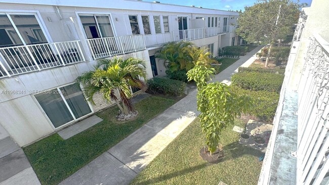 Building Photo - 13724 SW 259th St