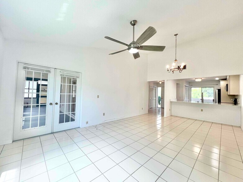 Building Photo - 1289 McMullen Booth Rd