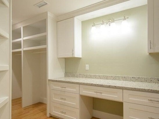 Building Photo - 34 Fieldstone Dr