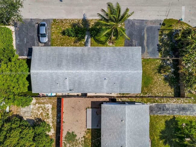 Building Photo - 702 NW 18th St