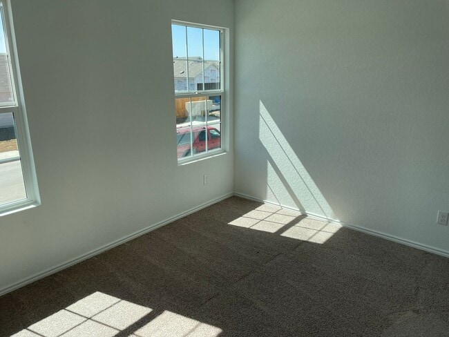 Building Photo - Spacious 4-Bedroom Home with Huge Backyard...