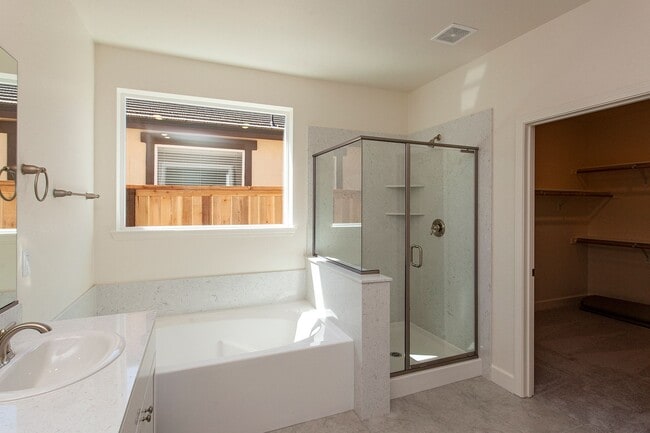 Building Photo - 1260 Grey Owl Dr.