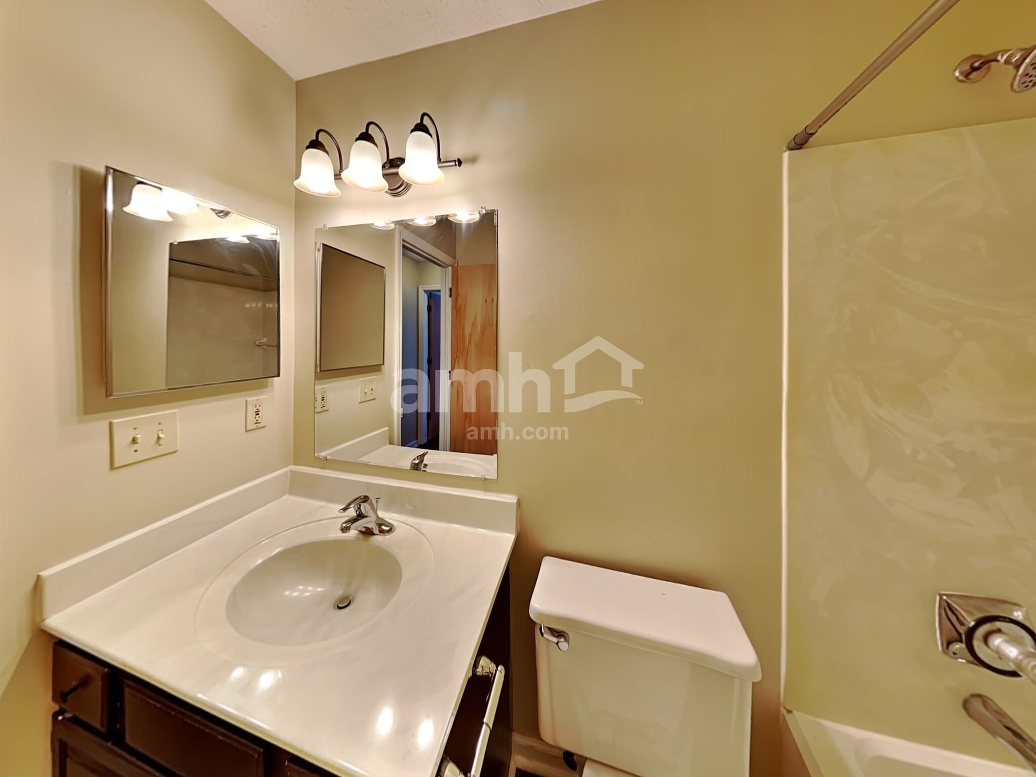 Building Photo - 1466 Cinnamon Dr