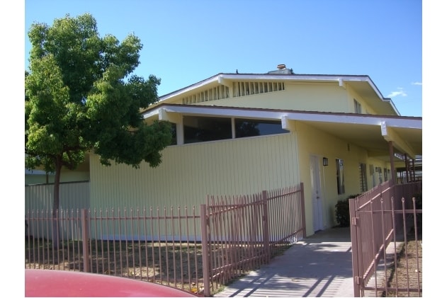 Building Photo - 2248 W Princeton Ave