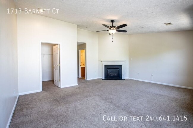 Building Photo - 1713 Barnett Ct