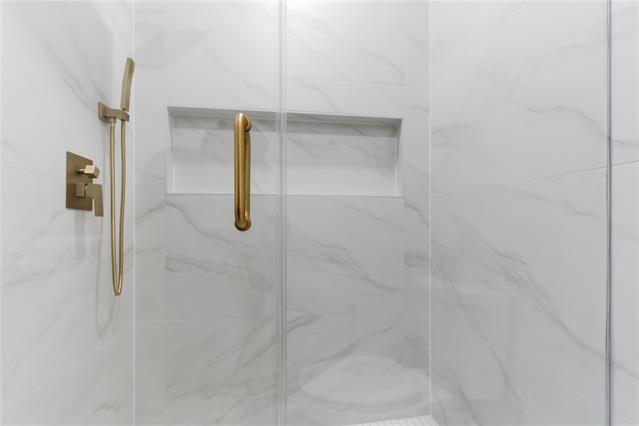 Building Photo - 200 Dover Dr