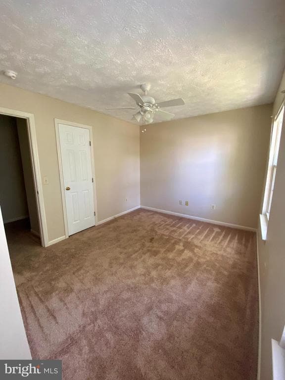 Building Photo - 57 Spring Lake Dr