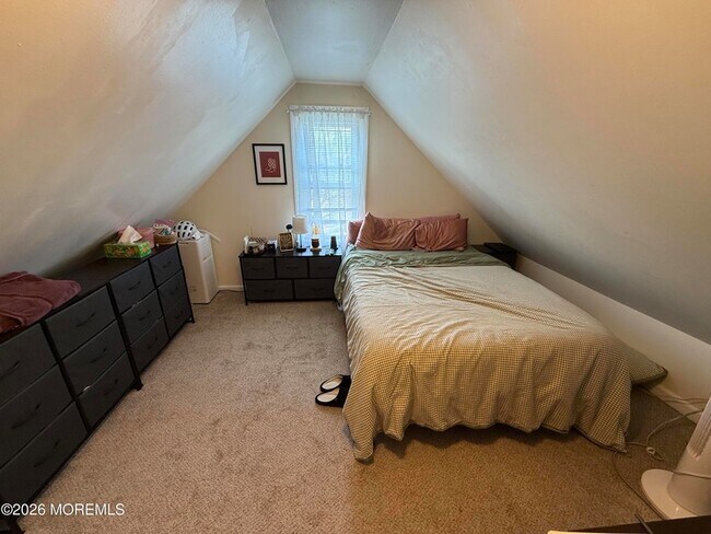 Building Photo - 410 Fifth Avenue Unit 2R