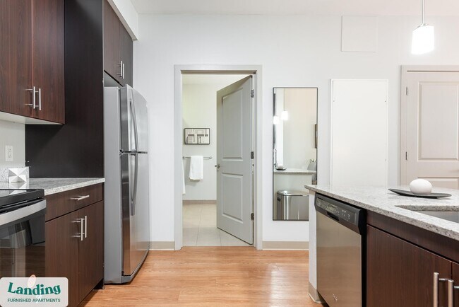 Building Photo - 1111 Stratford Ave