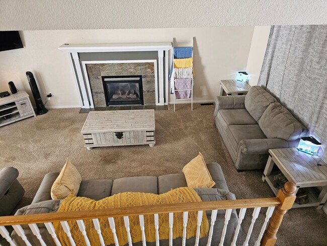 Building Photo - 5503 Bluff Pl