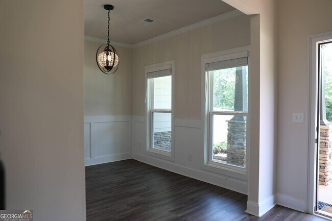 Building Photo - 225 Barnett Ln Ln