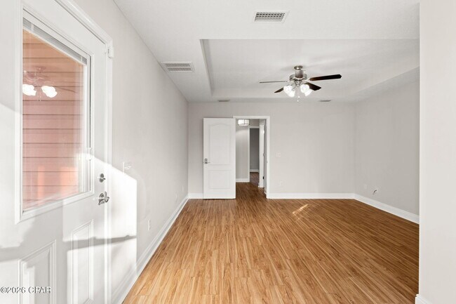 Building Photo - 702 Michigan Ave