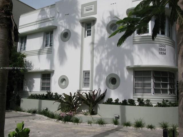 Building Photo - 1250 Drexel Ave