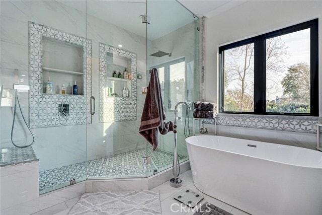 Building Photo - 1852 6th St